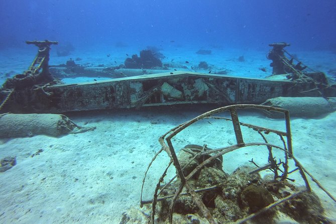 1 Tank Guided Shore Dive Including Equipment - Finding the Shop and Starting Clean and Simple
