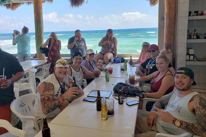 Amazing Cozumel Island Bar Tour - Restaurant Bar El Pez Leon: drink with regional bar snacks