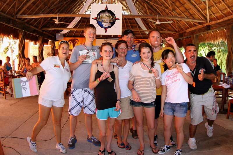 Amazing Cozumel Race: Scavenger Hunt/Sightseeing Tour - San Miguel on a Clock: How the Amazing Cozumel Race Works