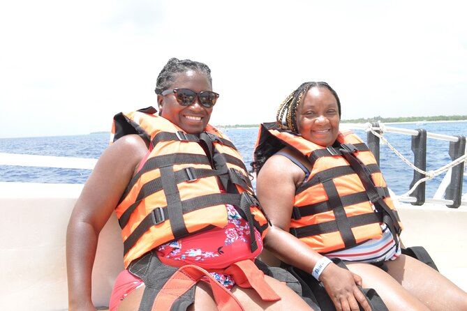 Best Parasailing Cozumel + Locker - Getting There: Meeting Point and the Smooth Check-In Mindset