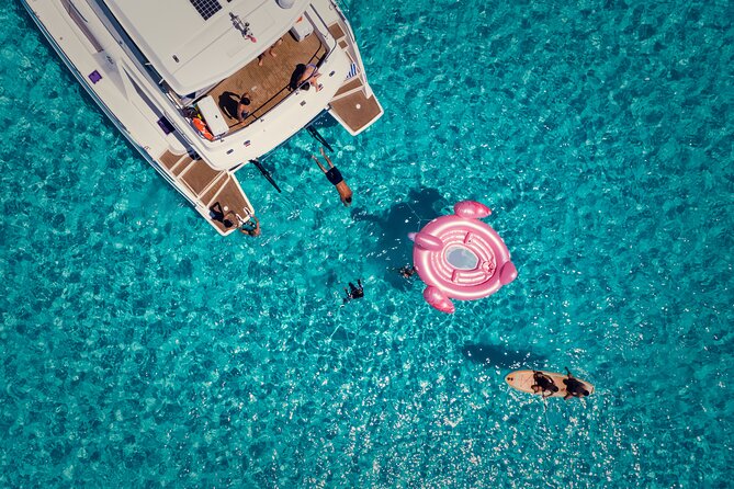 Cozumel All Inclusive: Coast & Relax 4h on 51' Leopard - Why a 51-Foot Leopard Charter Feels Better Than a Standard Boat Day