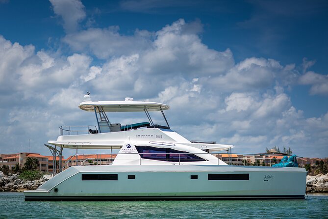 Cozumel All Inclusive: Coast & Relax 4h on 51' Leopard - Snorkeling, SUPs, and Inflatables: Choose Your Water Mood