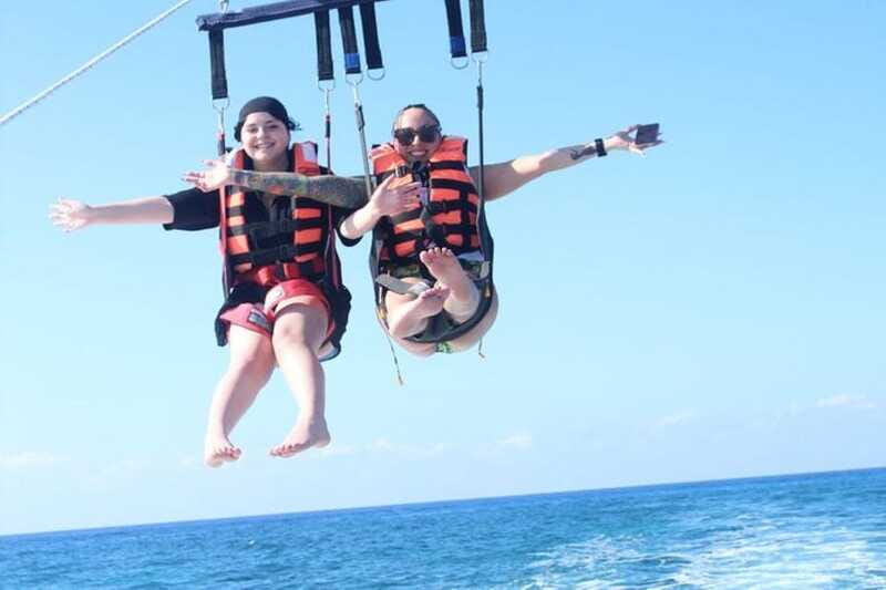Cozumel: Best Parasailing Experience + Locker - Managing nerves, sun, and comfort on flight day