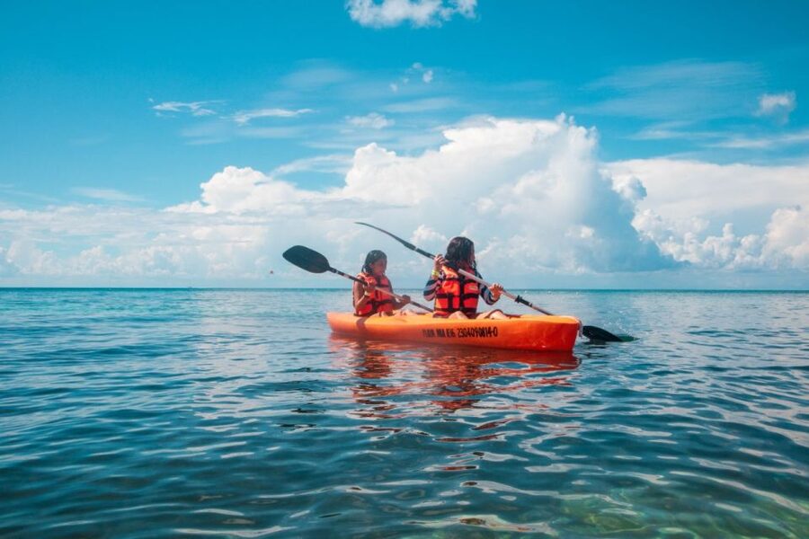 Cozumel: Catamaran, El Cielo Bay & Palancar Reef with Lunch - Who should book this Cozumel reef-and-stars combo