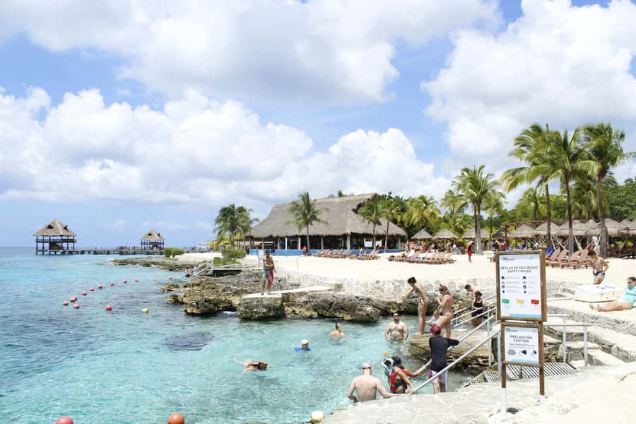 Cozumel: Chankanaab Park Admission+ Snorkel+ Welcome drink - Chankanaab Park: what this day pass really buys you