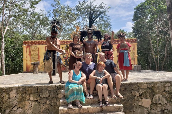 Cozumel Cultural Jeep Tour with Mayan Village and Mexican Lunch - Pueblo del Maiz Mayan Village: Chocolate, Ball Game Fun, and a Dance