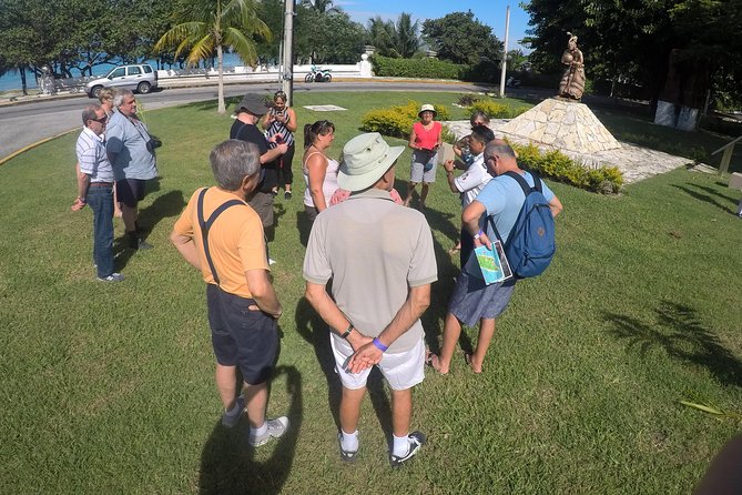 Cozumel History Walking Tour - Getting Your Bearings: The Waterfront and Downtown Route