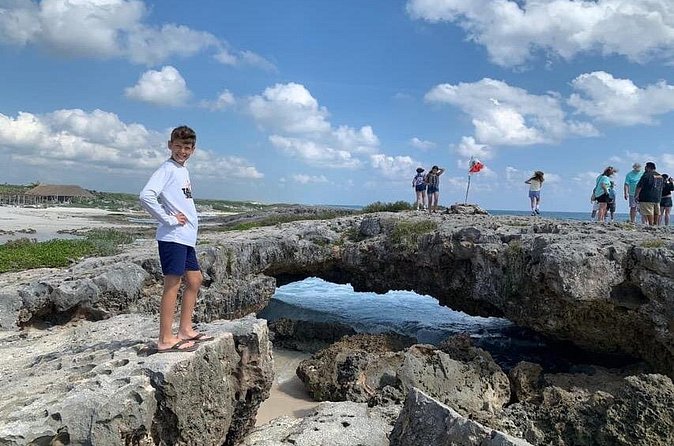Cozumel In Buggy With Beach Time - Stop 3: Mi Mexico Lindo Tequila Tour with tasting
