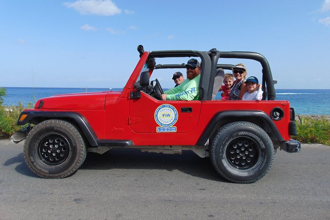Cozumel Jeep and Snorkel Adventure with Lunch at Punta Sur Park - Punta Celarin Lighthouse and Navigation Museum: Views Plus a Short Dose of Culture