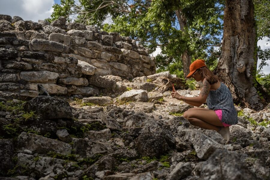 Cozumel: Mayan Ruins Guided Tour with Snorkeling & Lunch - Snorkeling in Cozumel’s coral reef system: what to watch for