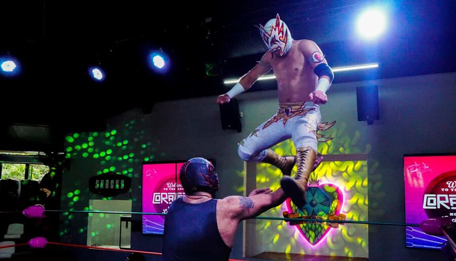 Cozumel: Mexican Wrestling Show with Tacos & Margaritas! - The ring show: masks, athletic moves, and audience energy
