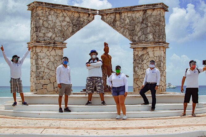 Cozumel Private Jeep Tour with Snorkeling Experience and Lunch - El Mirador: Artisanal Huts, Souvenirs, and an Ancient Rock View