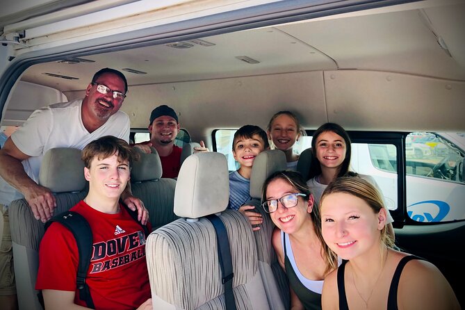 Cozumel: Shared Transfer from Airport to Hotel - From Airport Exit to Hotel Door in One Simple Move