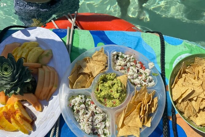 Cozumel: Snorkeling to El Cielo & Cielito with drinks & Snack - Guides, comfort, and why small details make a difference
