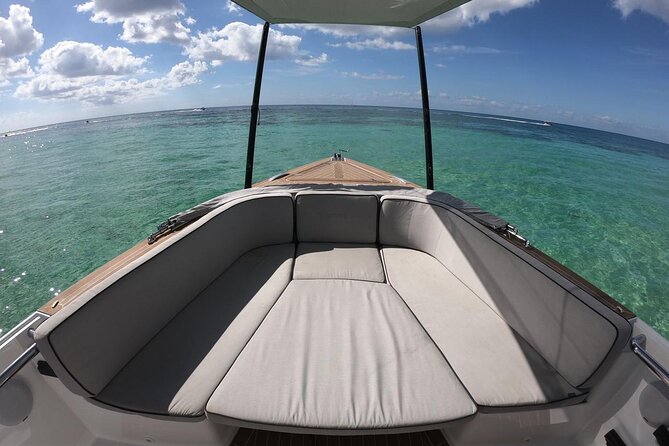 Deluxe Private Boats - 36 ft Fjord - Snorkeling at Palancar Reef without the crowd pressure