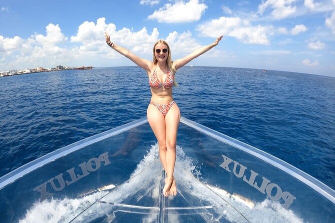 Discover Cozumel in a Transparent Boat! - Onboard Setup: Safety Gear, Brief Instruction, and Drinks