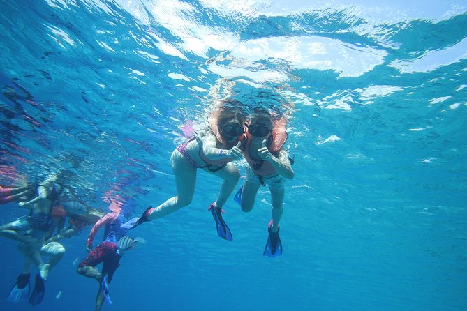 El Cielo Cozumel Snorkel tour by Catamaran - Onboard: catamaran comfort, safety, and how the crew runs things