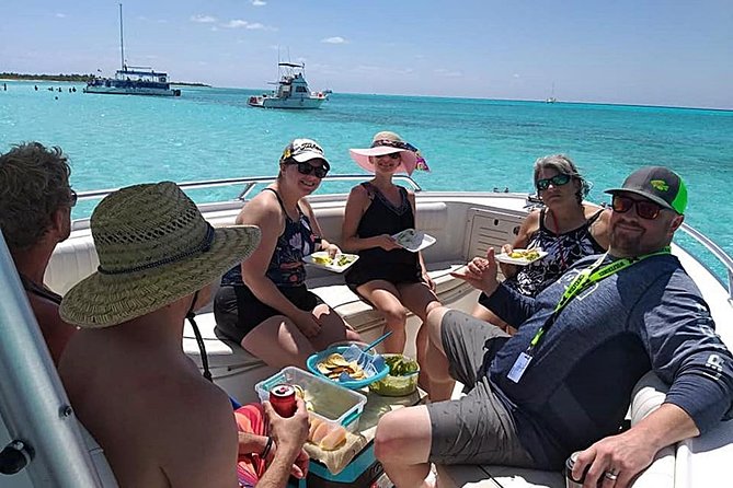 "First Lady" Private Snorkel & El Cielo Sandbar Combo - Playa El Cielo: the starfish sandbar moment (and how to make the most of it)
