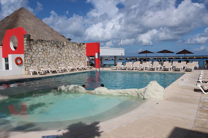 Fish Spa, Beach Break with Lounge Chairs, Umbrellas & Beach Area - Price and value: why this can be a smart budget choice
