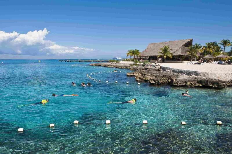 From Cozumel: Official Chankanaab Park Day Pass and Snorkel - The botanical garden and Mayan replicas: easy culture without the rush