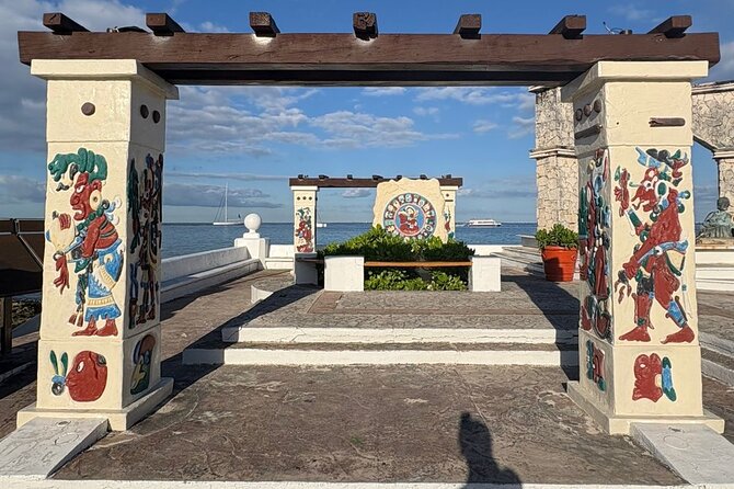 History walking - Foodie Cozumel tour - Lunch, Snacks, and What Your Money Really Buys