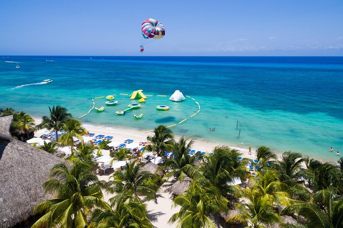 Mr. Sanchos Beach Club All-Inclusive Day Pass - Ocean kayak and included extras: the activity that breaks up the beach routine