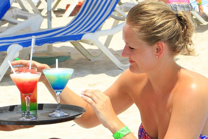 Playa Uvas Open Bar Exclusive Pass - Playa Uvas Location: Quick to Reach, Easy to Settle In