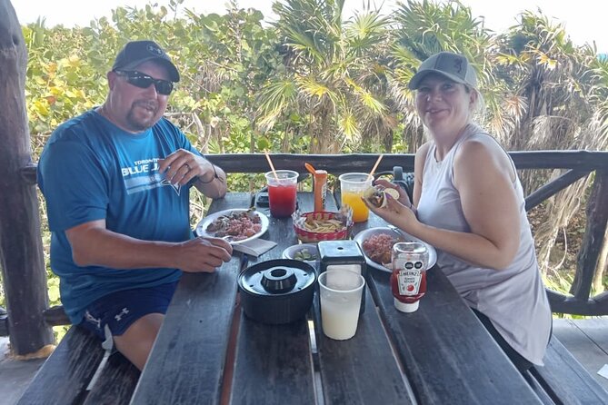 Private Cozumel Island Tour – Perfect Cruise Shore Excursion - Playa Publica San Martín: fajitas on the beach with organic ingredients