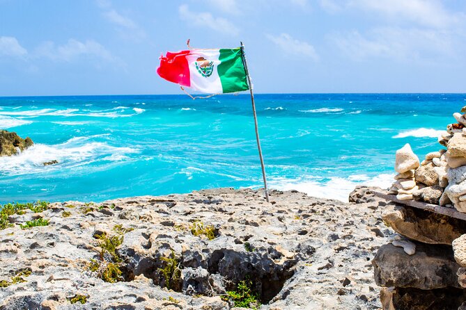 Private Jeep and 4x4 Polaris RZR Tour with Mexican Lunch - Polaris RZR at Sabores de Cozumel Park: jungle track and hands-on tastings