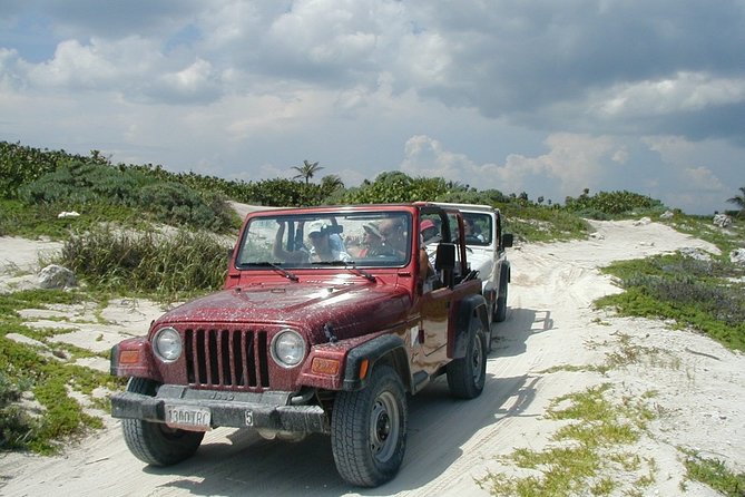 Private Jeep Experience Snorkel Tour, Cenote & Punta Sur Eco Park - Your First Anchor Point: Cozumel’s Private Beach Club Setup