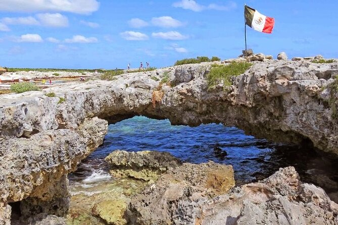 Private Jeep to Jade Cavern, Punta Sur & ATV Tour: All-Inclusive - Coco’s Beach Club: lunch plus snorkel and paddleboard time