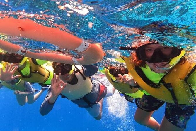 Private snorkeling tour to El Cielo - Playa El Cielo: starfish white sand, then waist-deep manta-ray water