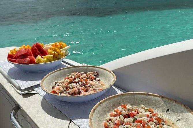 Yacht with visit to heaven cie service snorkell included - Key things to know before you go