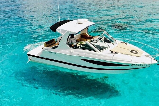 Yacht with visit to heaven cie service snorkell included - Cozumel from the water: why a private yacht feels different